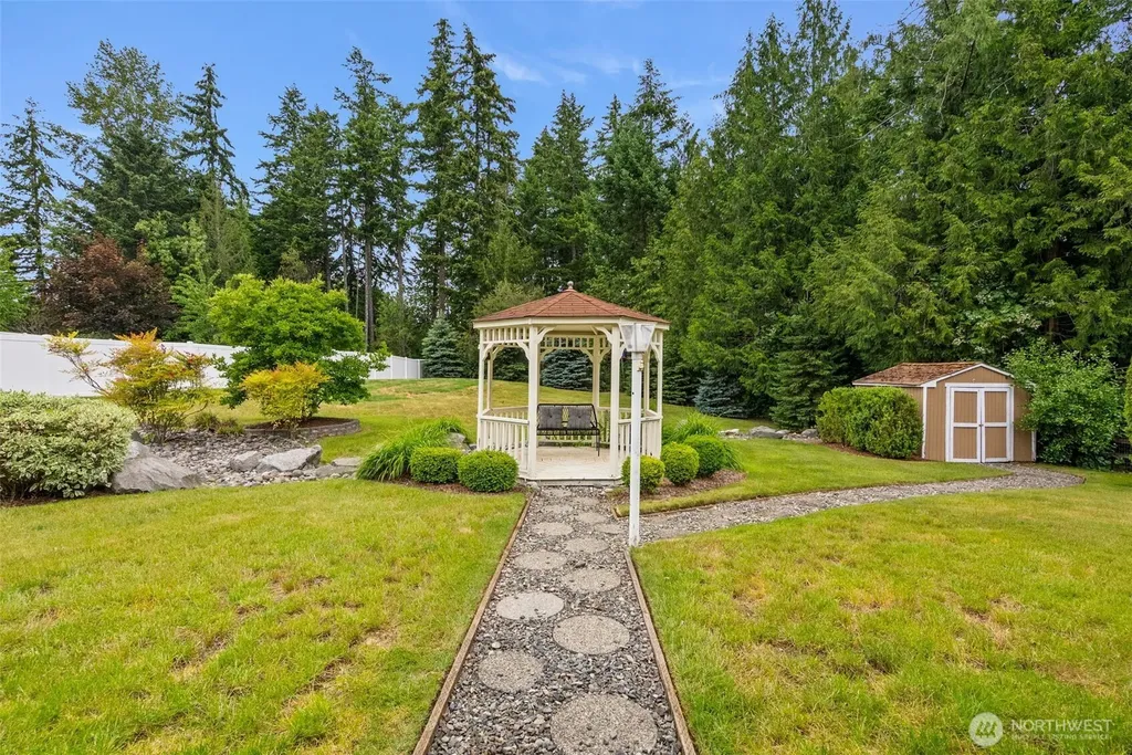 8010 Wenatchee Place NW Silverdale WA 98383