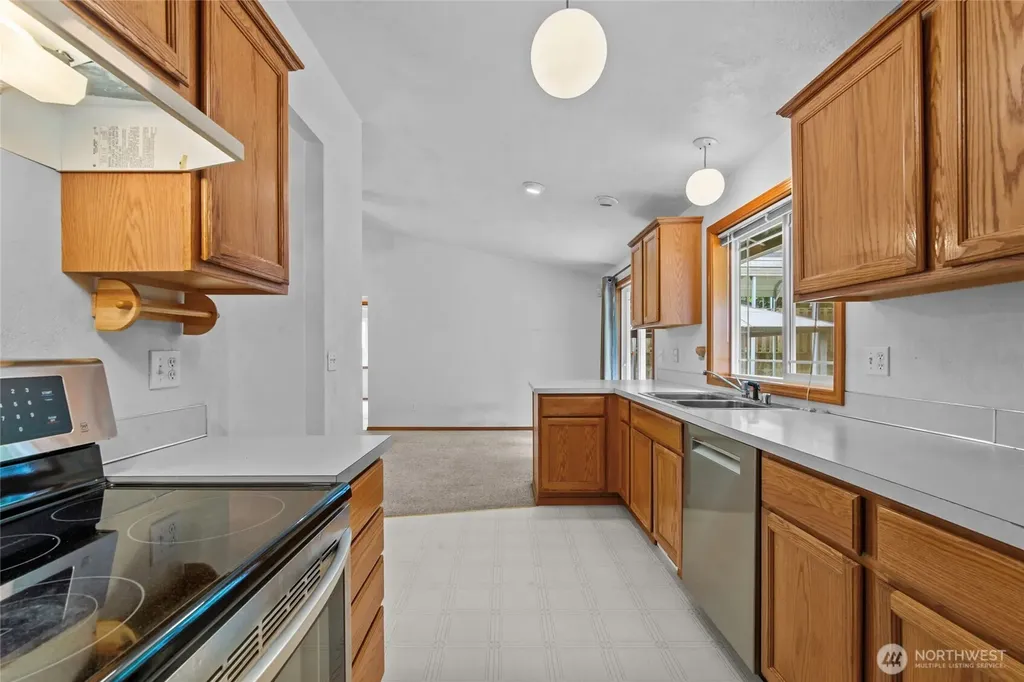 91 E Kathryn Court Shelton WA 98584