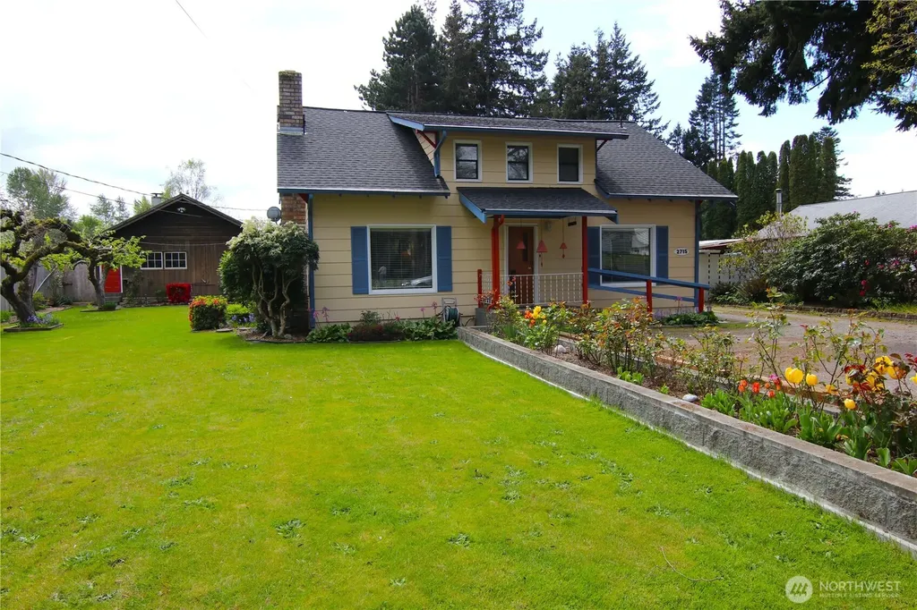 2715 Cedarwood Avenue Bellingham WA 98225