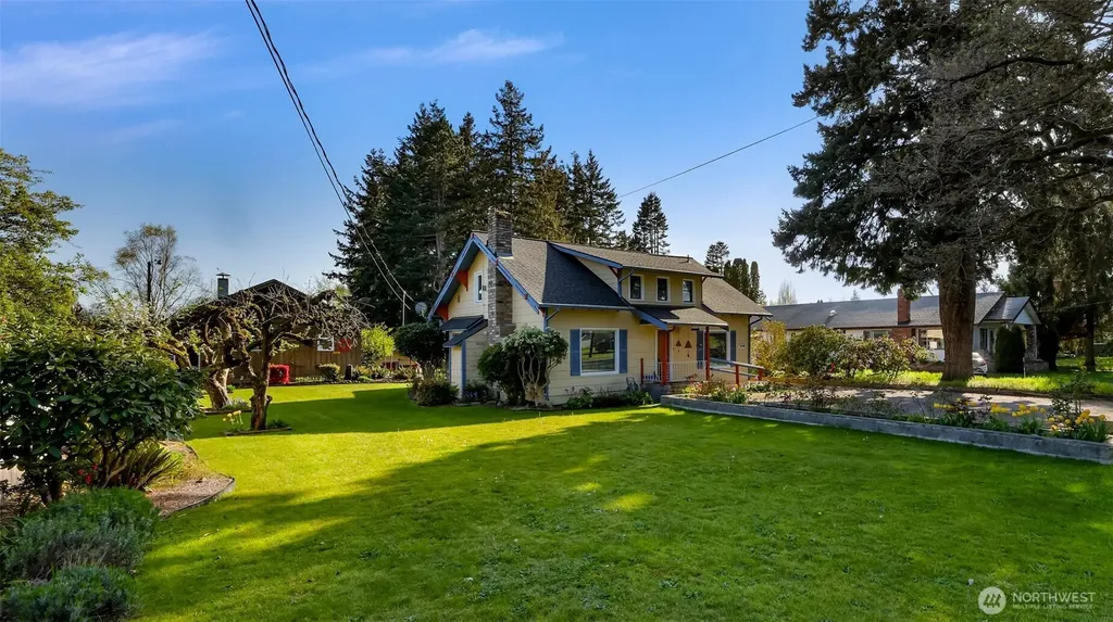 2715 Cedarwood Avenue Bellingham WA 98225