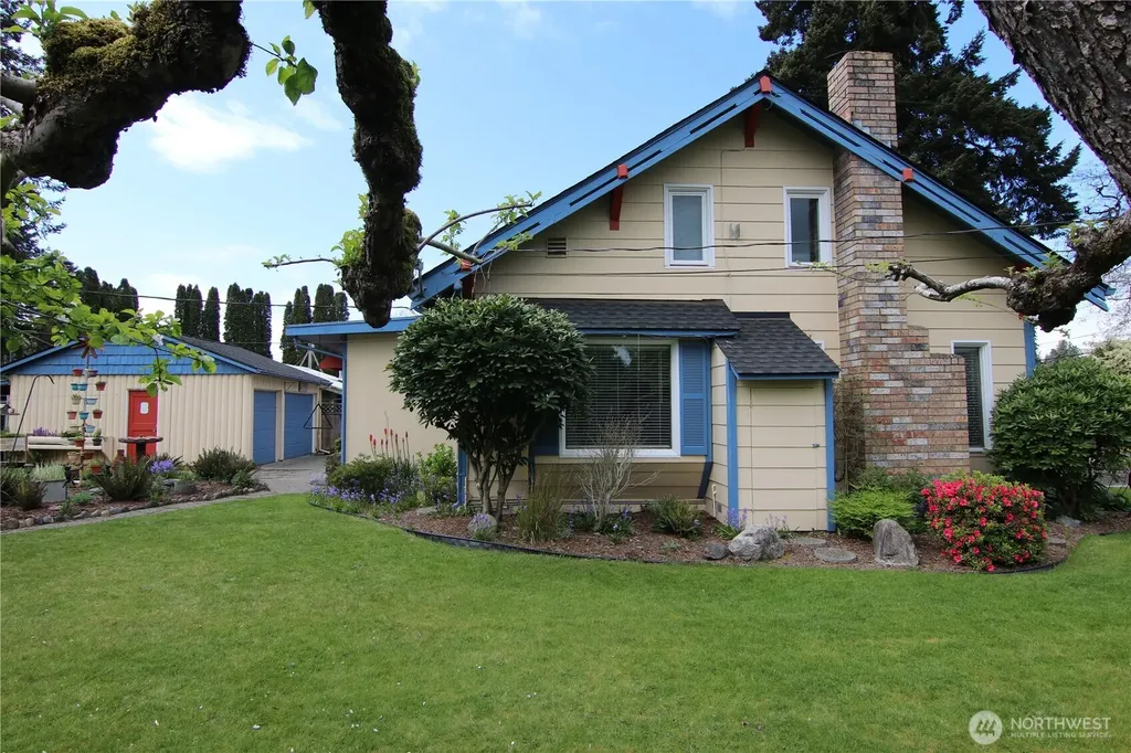 2715 Cedarwood Avenue Bellingham WA 98225