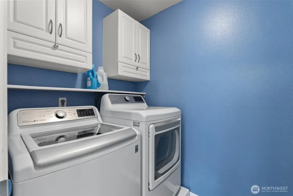 516 Corrin Avenue NW Orting WA 98360
