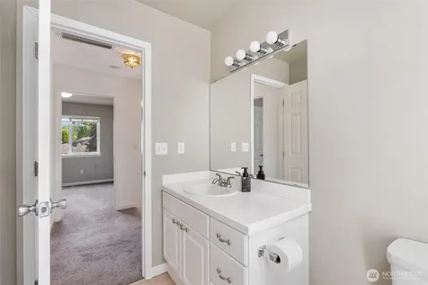 516 Corrin Avenue NW Orting WA 98360