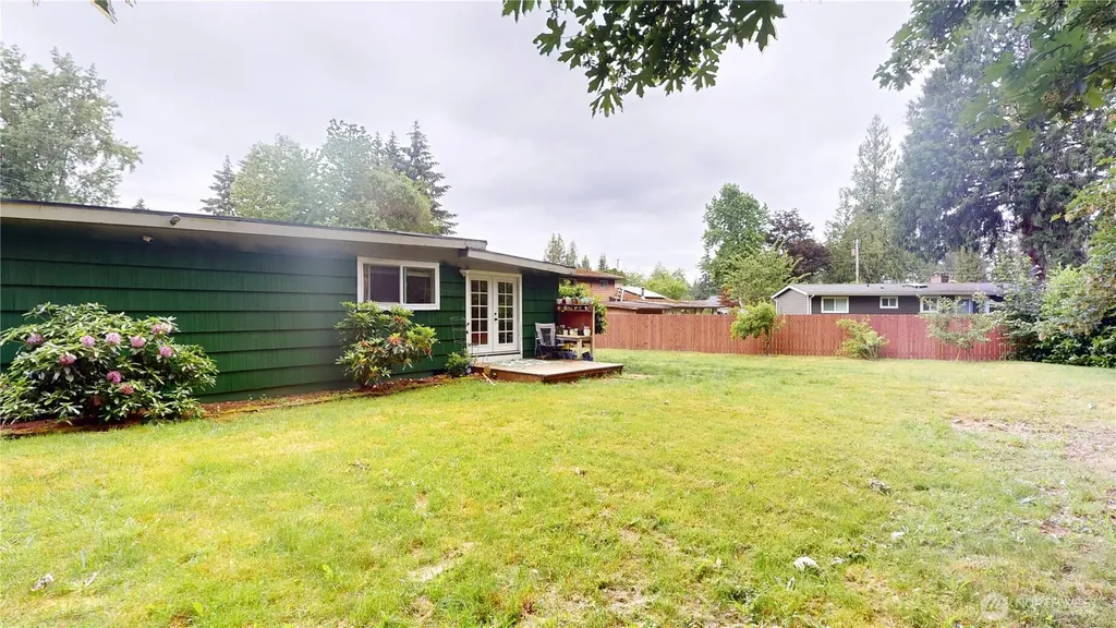 1461 Bill Avenue Port Orchard WA 98366