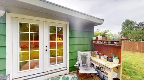 1461 Bill Avenue Port Orchard WA 98366