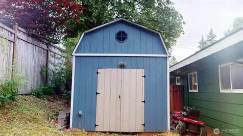 1461 Bill Avenue Port Orchard WA 98366
