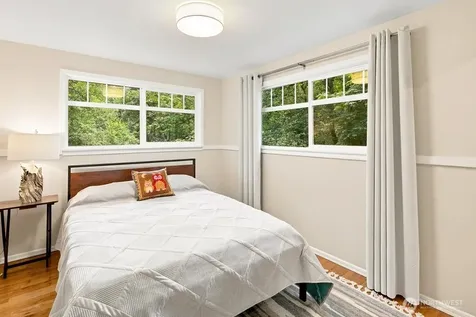 15936 76th Place NE Kenmore WA 98028