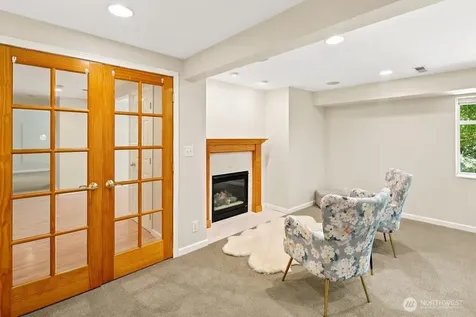 15936 76th Place NE Kenmore WA 98028