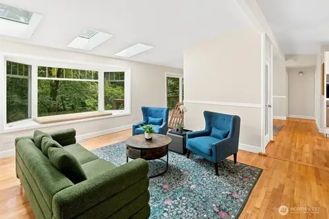 15936 76th Place NE Kenmore WA 98028