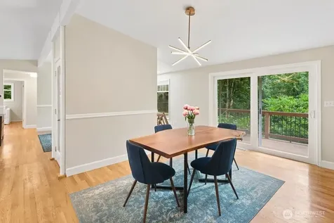 15936 76th Place NE Kenmore WA 98028