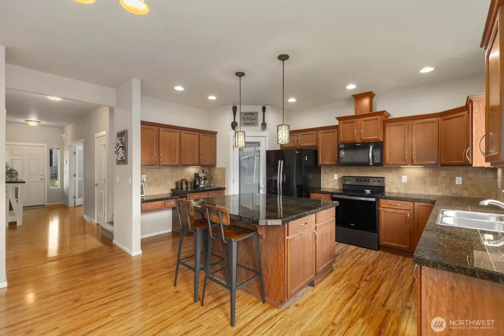 2124 197th Street Ct E Spanaway WA 98387