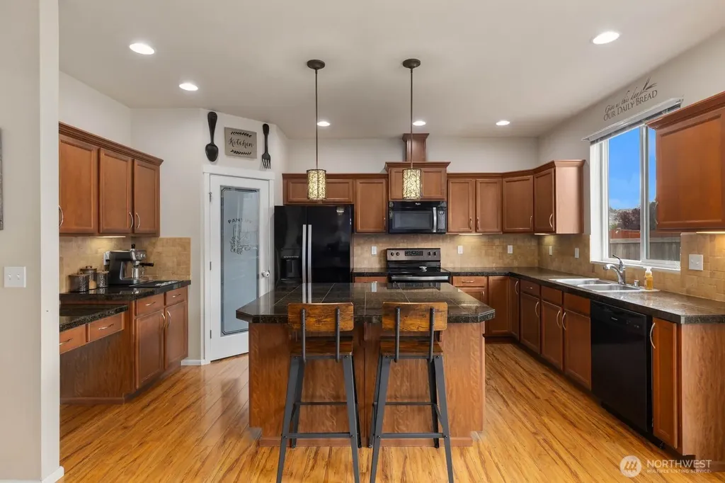2124 197th Street Ct E Spanaway WA 98387