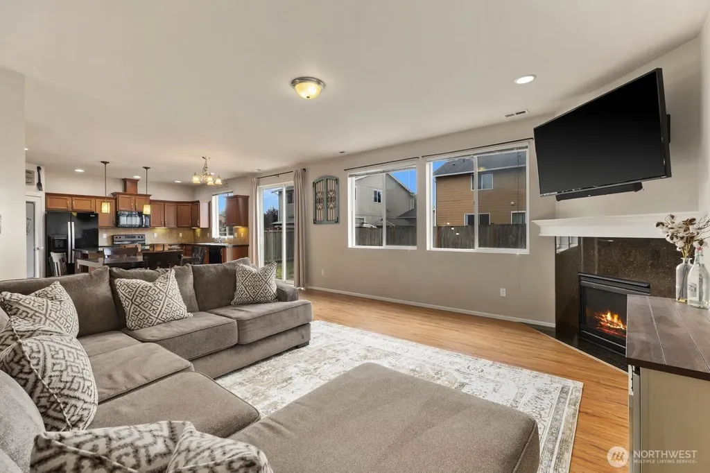 2124 197th Street Ct E Spanaway WA 98387