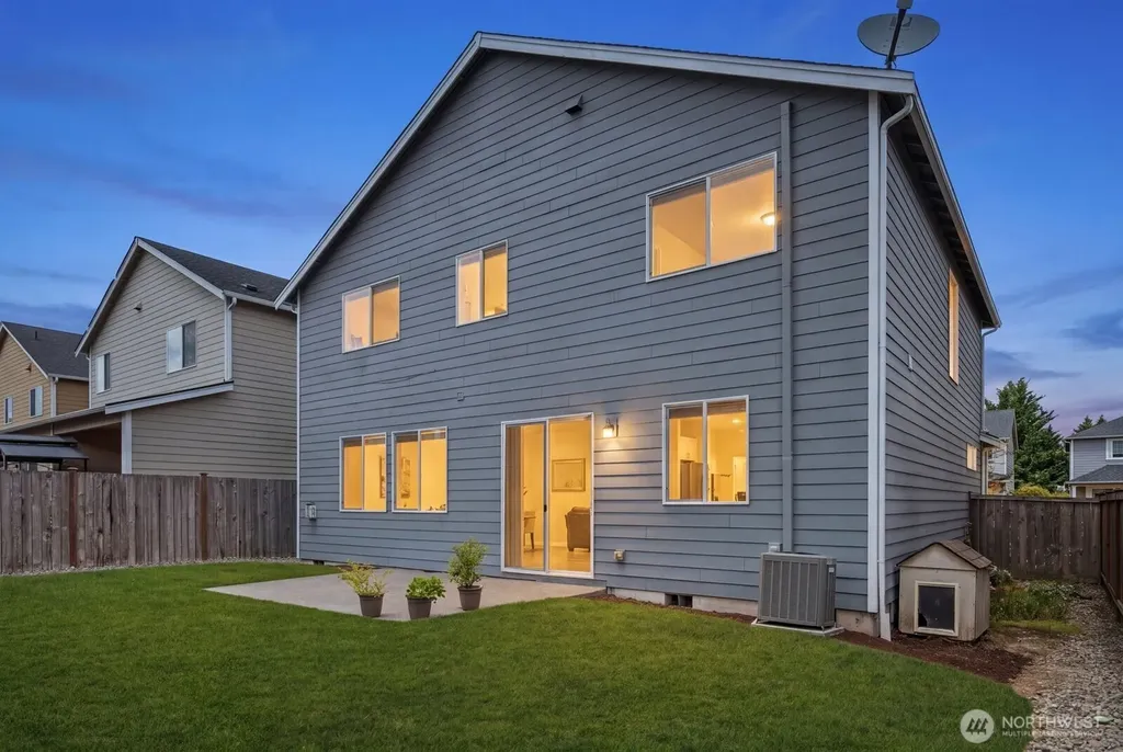 2124 197th Street Ct E Spanaway WA 98387
