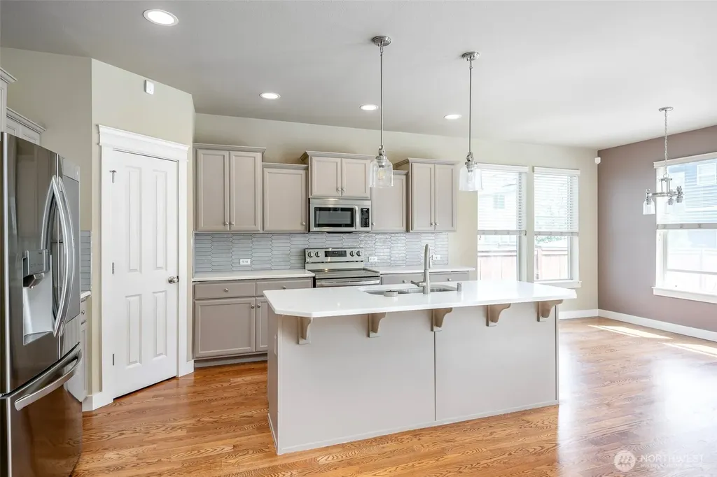 4442 Logan Drive NE Lacey WA 98516