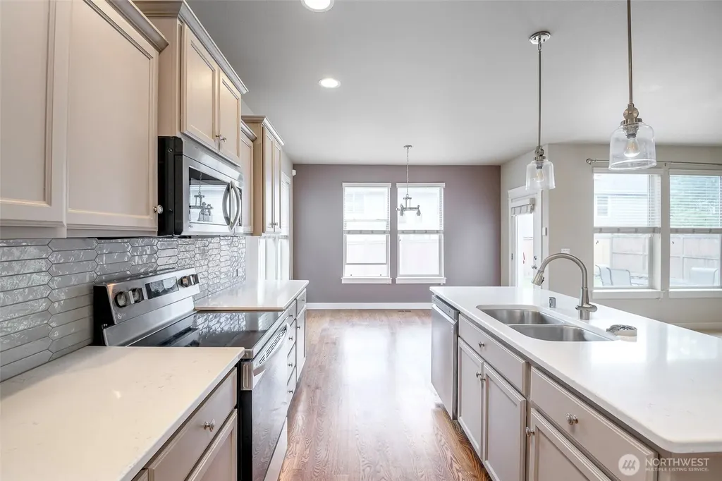 4442 Logan Drive NE Lacey WA 98516