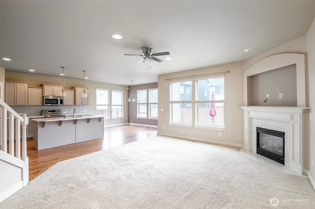 4442 Logan Drive NE Lacey WA 98516