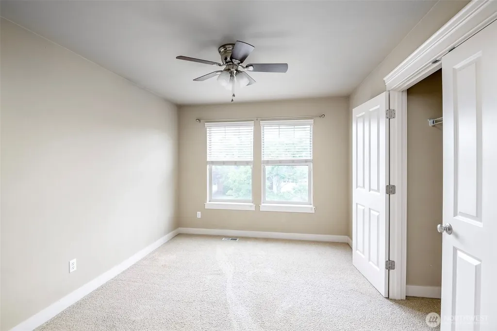 4442 Logan Drive NE Lacey WA 98516