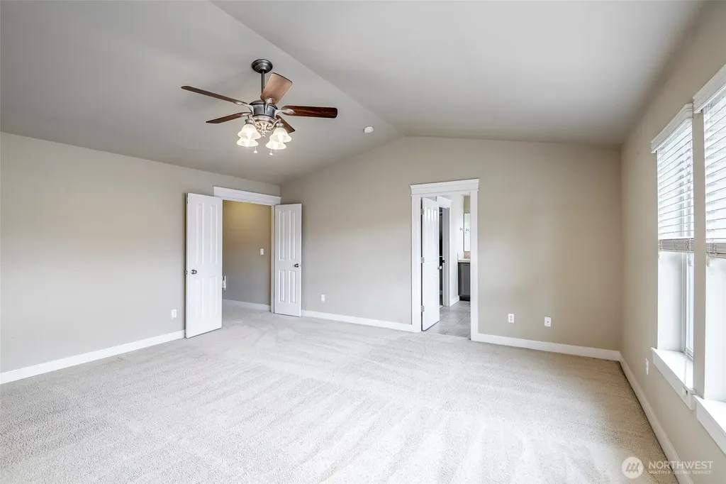 4442 Logan Drive NE Lacey WA 98516