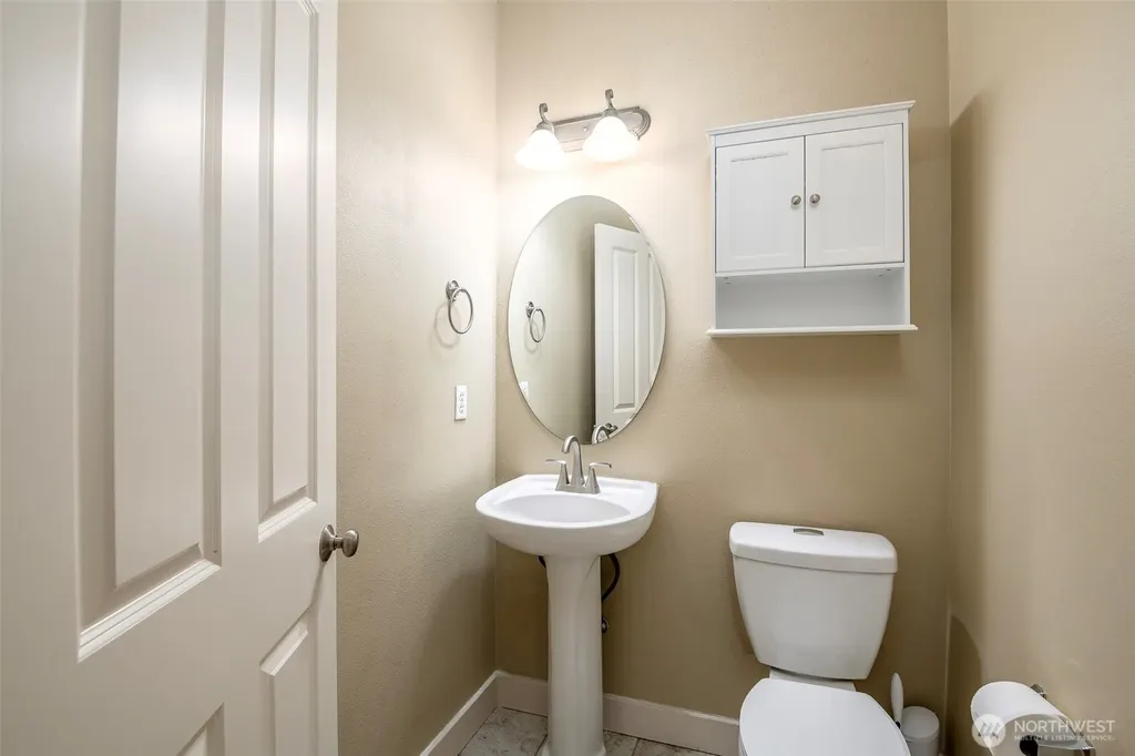 4442 Logan Drive NE Lacey WA 98516