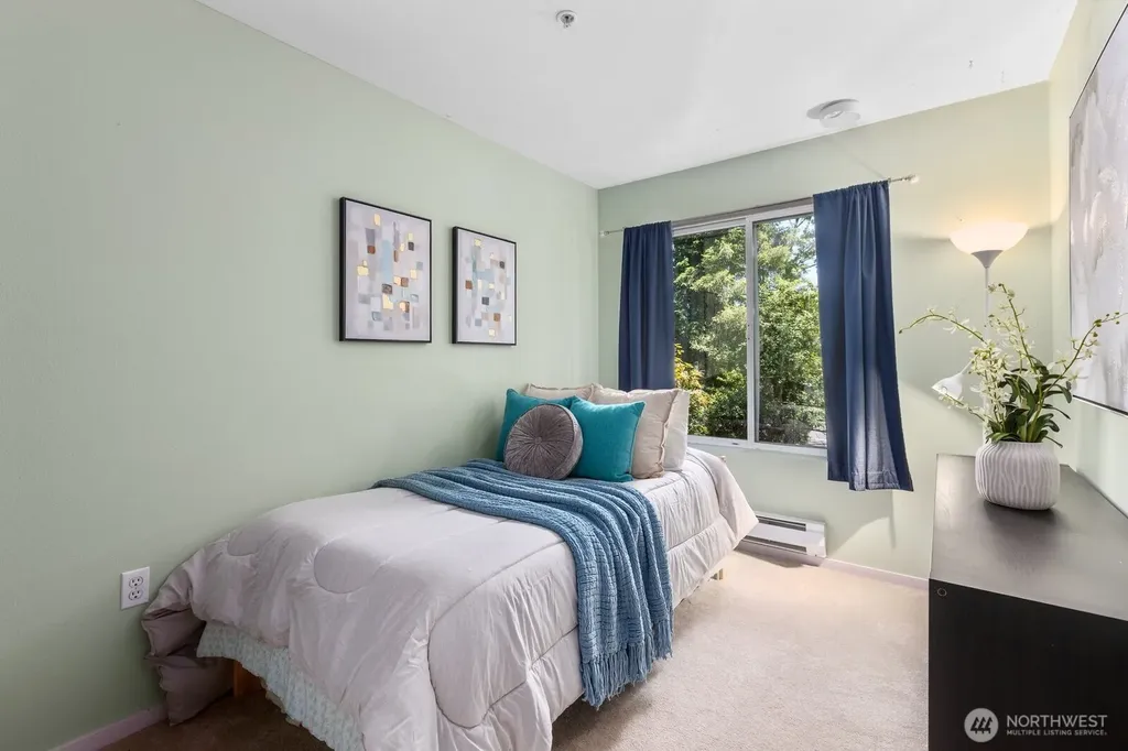 5501 Lakemont Boulevard SE Bellevue WA 98006