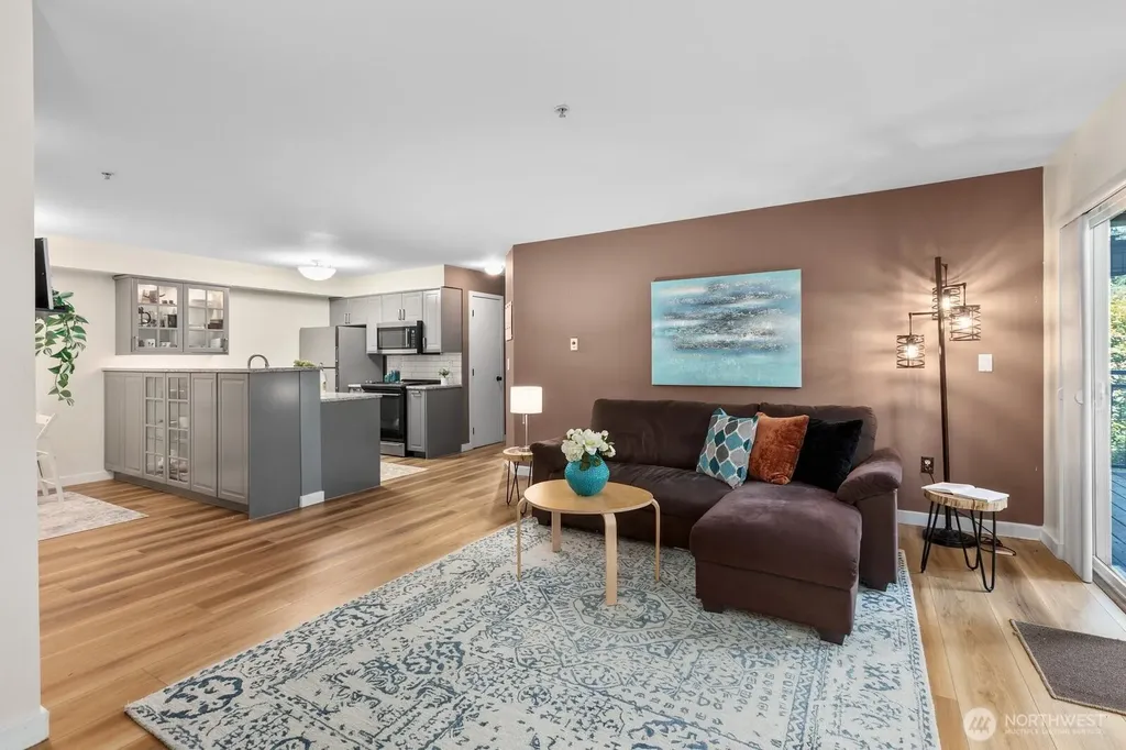 5501 Lakemont Boulevard SE Bellevue WA 98006
