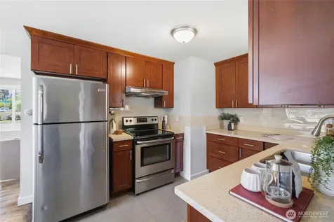 5968 44th Avenue S Seattle WA 98118