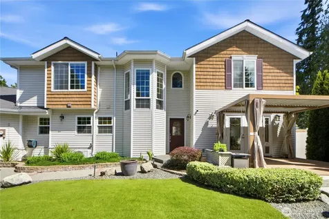 12832 NE 70th Place Kirkland WA 98033