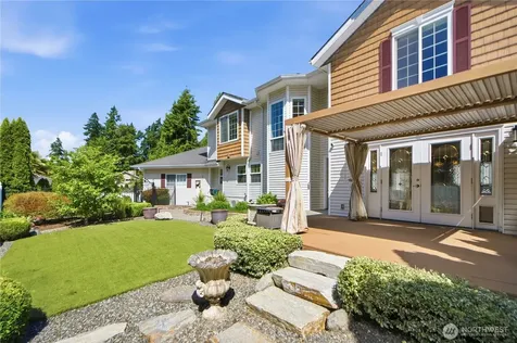 12832 NE 70th Place Kirkland WA 98033