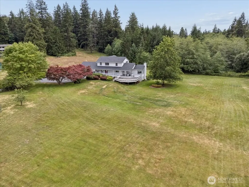 1267 NE Madison Road Poulsbo WA 98370