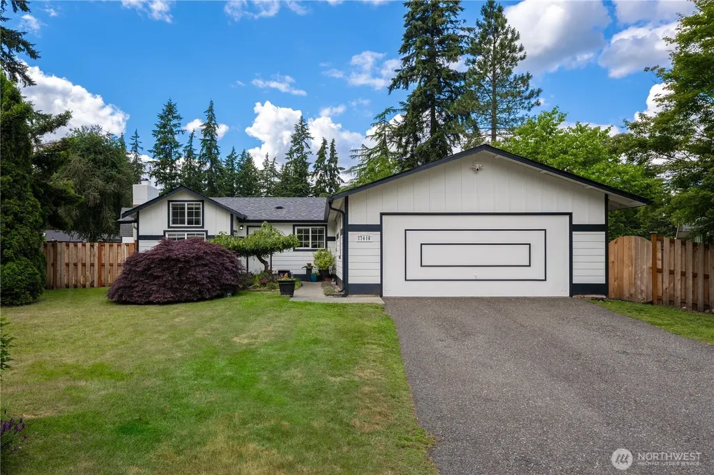 17416 SE 266th Place Covington WA 98042