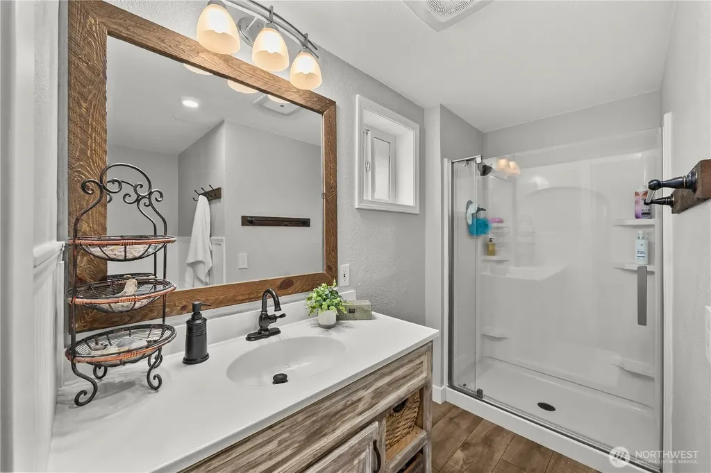 17416 SE 266th Place Covington WA 98042