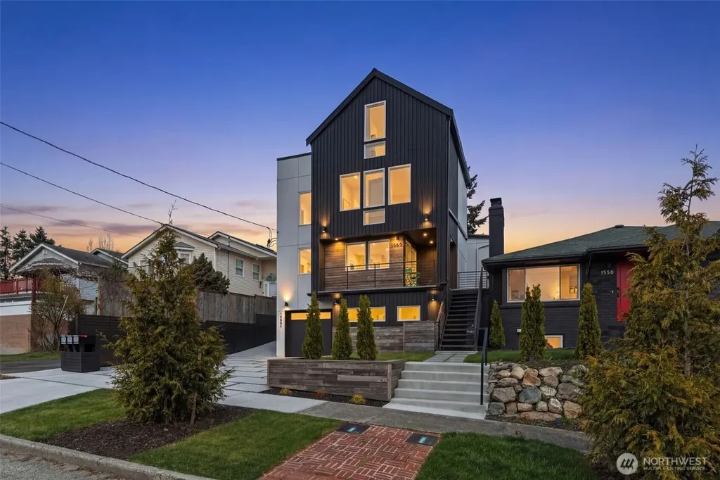 1556 S Pearl Street Seattle WA 98108
