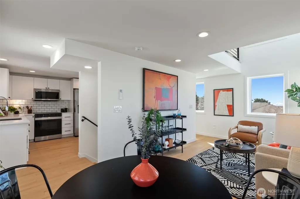 1556 S Pearl Street Seattle WA 98108