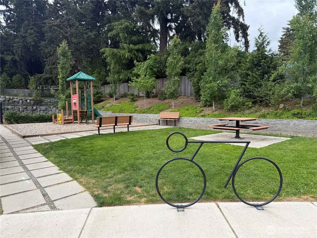 18829 67th Drive NE Kenmore WA 98028