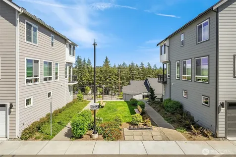 18829 67th Drive NE Kenmore WA 98028