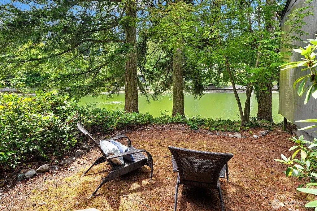 6453 139th Place NE Redmond WA 98052