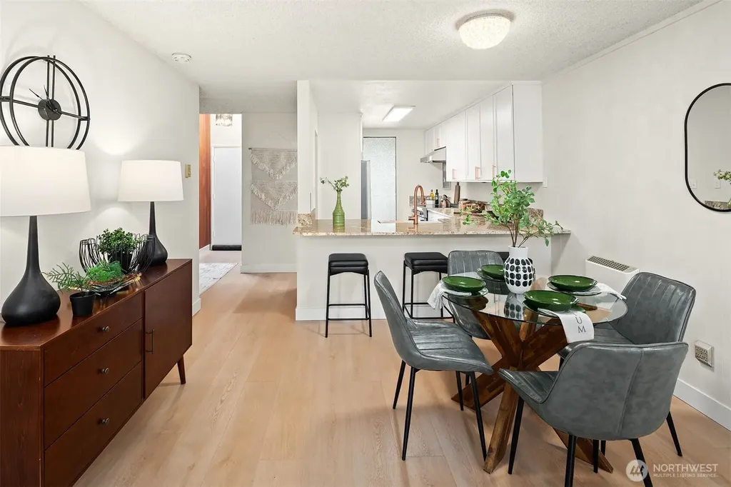 6453 139th Place NE Redmond WA 98052