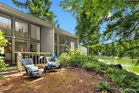 6453 139th Place NE Redmond WA 98052