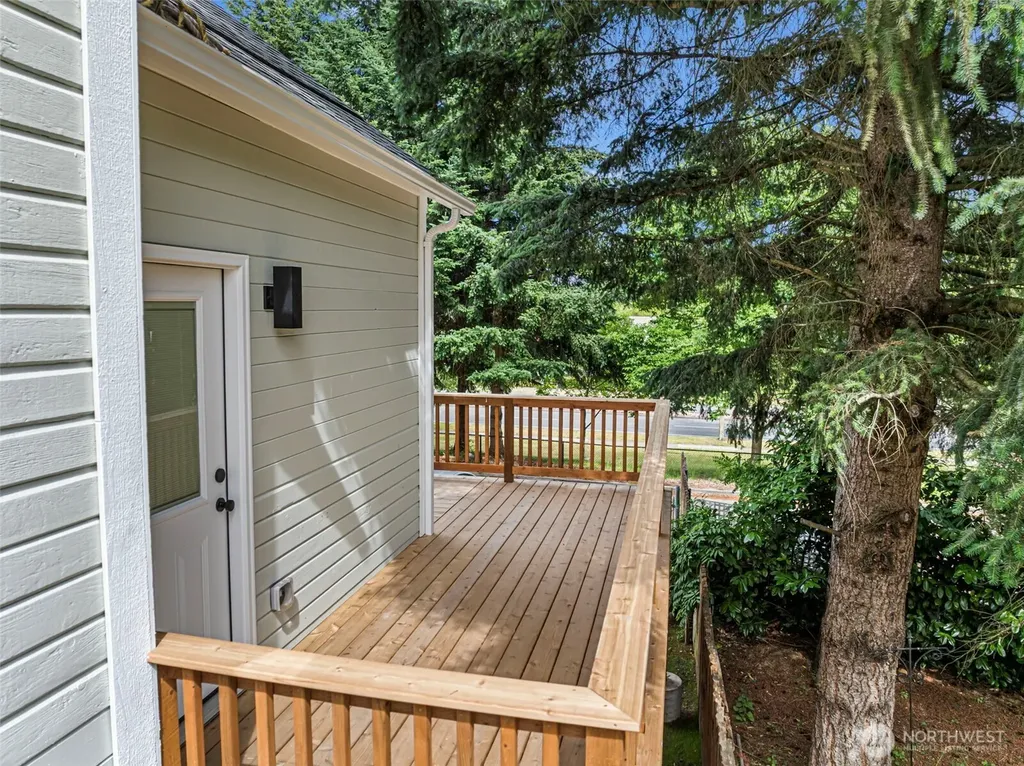210 S Cambrian Avenue Bremerton WA 98312