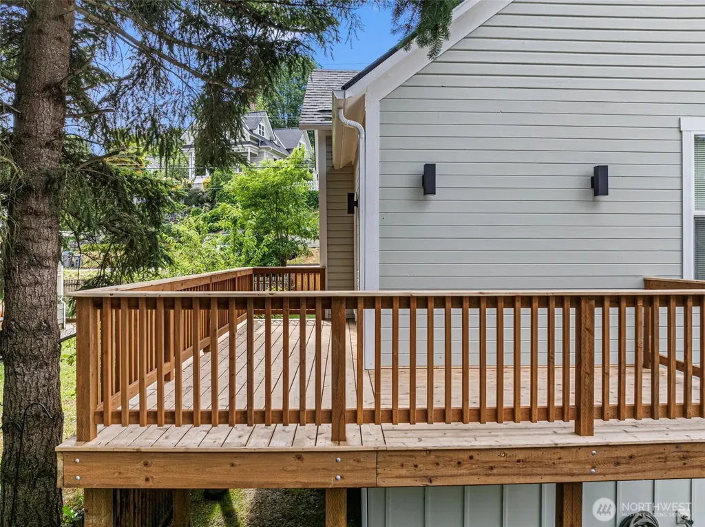 210 S Cambrian Avenue Bremerton WA 98312