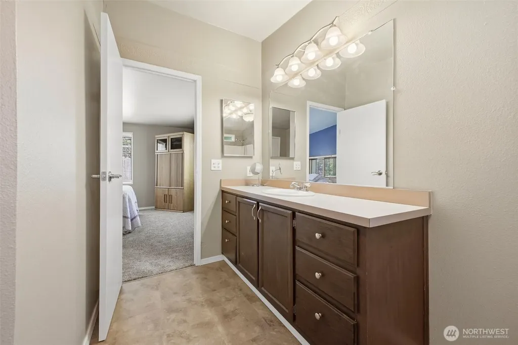 5701 NE St Johns Road Vancouver WA 98661