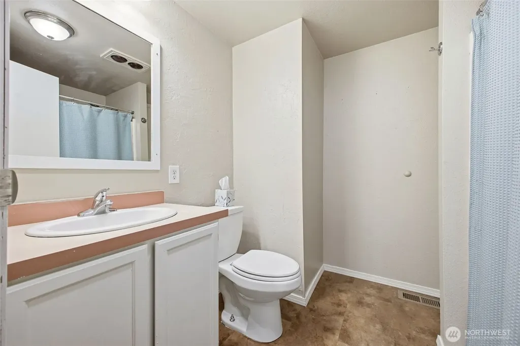 5701 NE St Johns Road Vancouver WA 98661