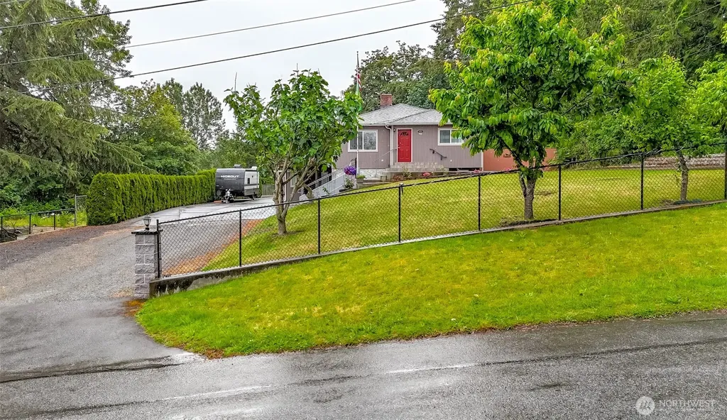 98 31st Avenue Milton WA 98354