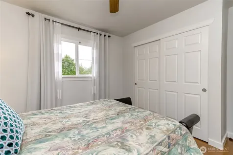 98 31st Avenue Milton WA 98354