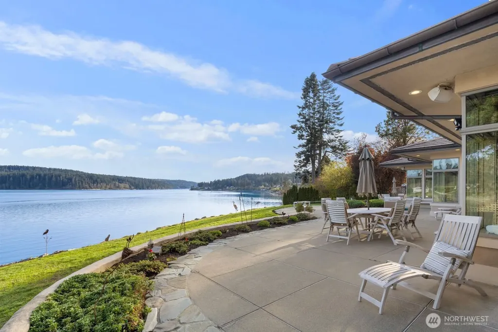 15283 Gibralter Road Anacortes WA 98221