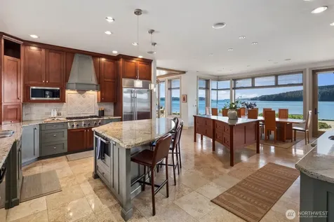 15283 Gibralter Road Anacortes WA 98221