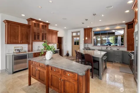 15283 Gibralter Road Anacortes WA 98221