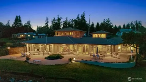 15283 Gibralter Road Anacortes WA 98221