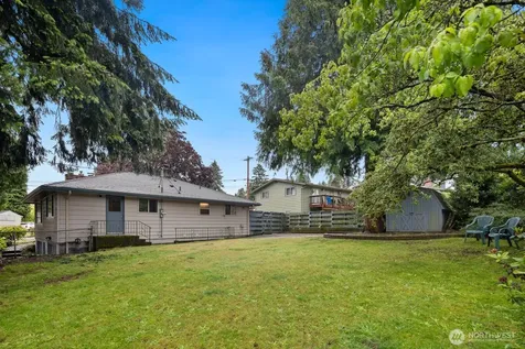 1711 52nd Street SE Everett WA 98203